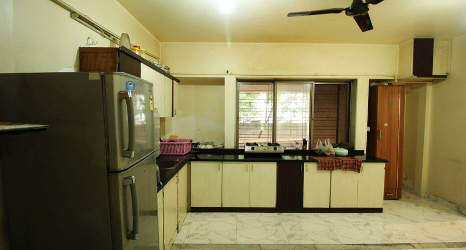 Global Home Stay Solution - Kalyani Nagar, Pune 4